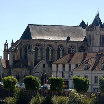 Collégiale Notre-Dame-et-Saint-Loup de Montereau-Fault-Yonne