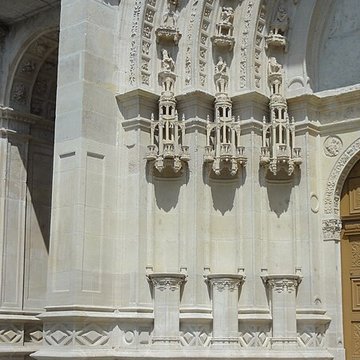 Collégiale Notre-Dame-et-Saint-Loup de Montereau-Fault-Yonne