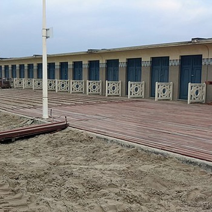 Photo de Établissement des bains de mer dit « Bains Pompéiens »