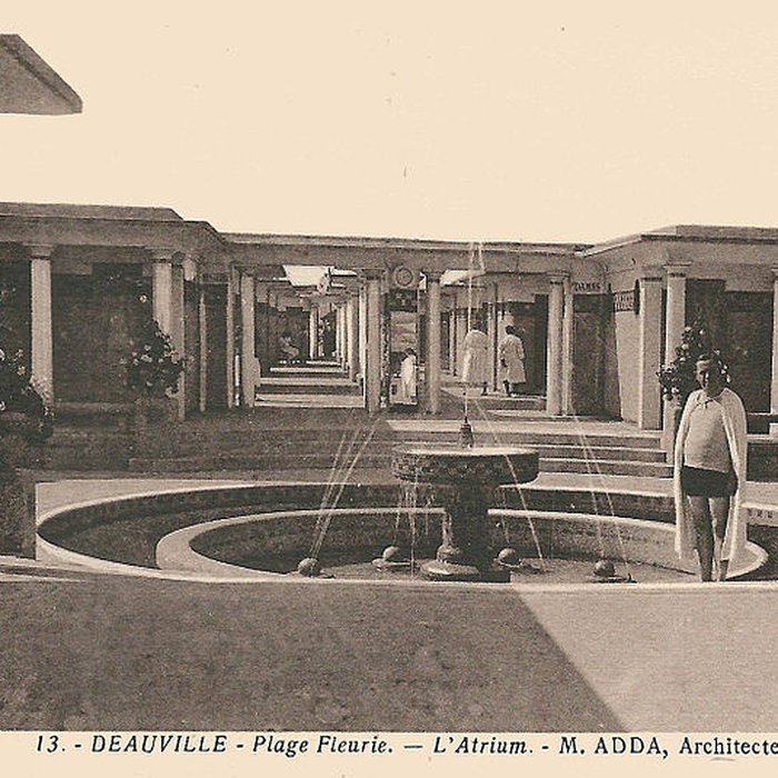 Photo de Établissement des bains de mer dit « Bains Pompéiens »