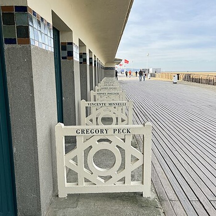 Photo de Établissement des bains de mer dit « Bains Pompéiens »