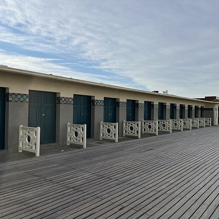 Photo de Établissement des bains de mer dit « Bains Pompéiens »