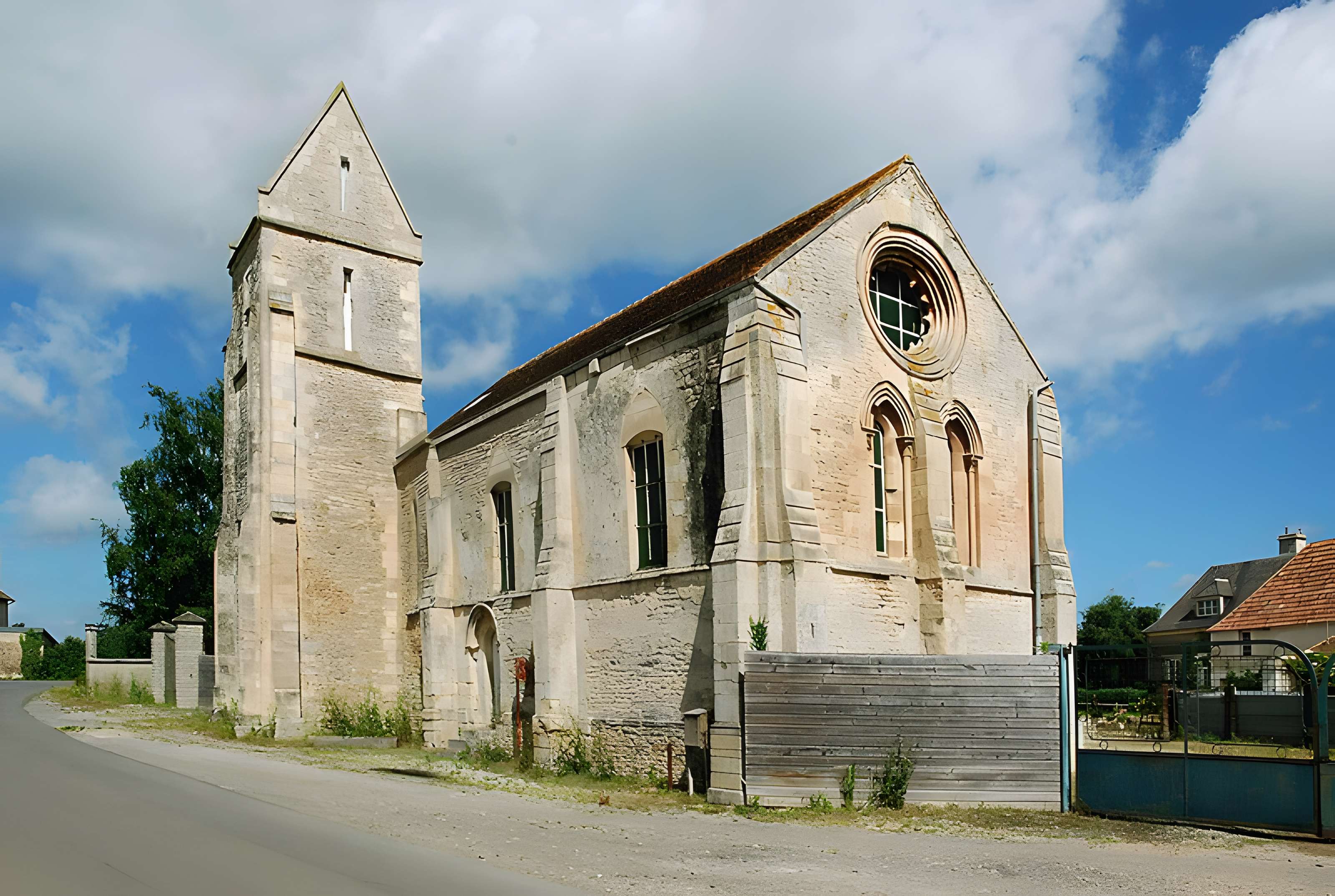 Eglise Notre-Dame du Quesnay