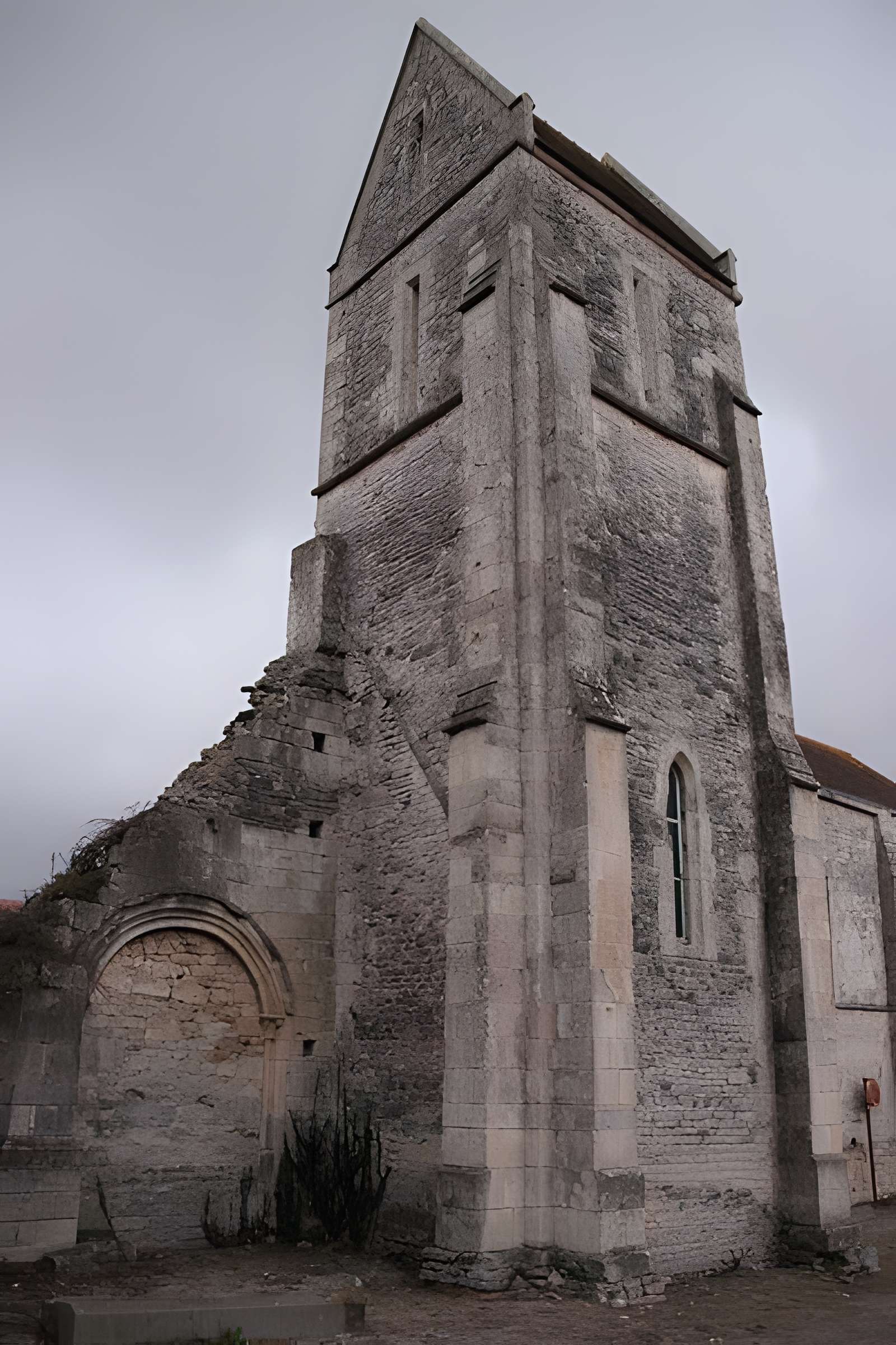 Eglise Notre-Dame du Quesnay