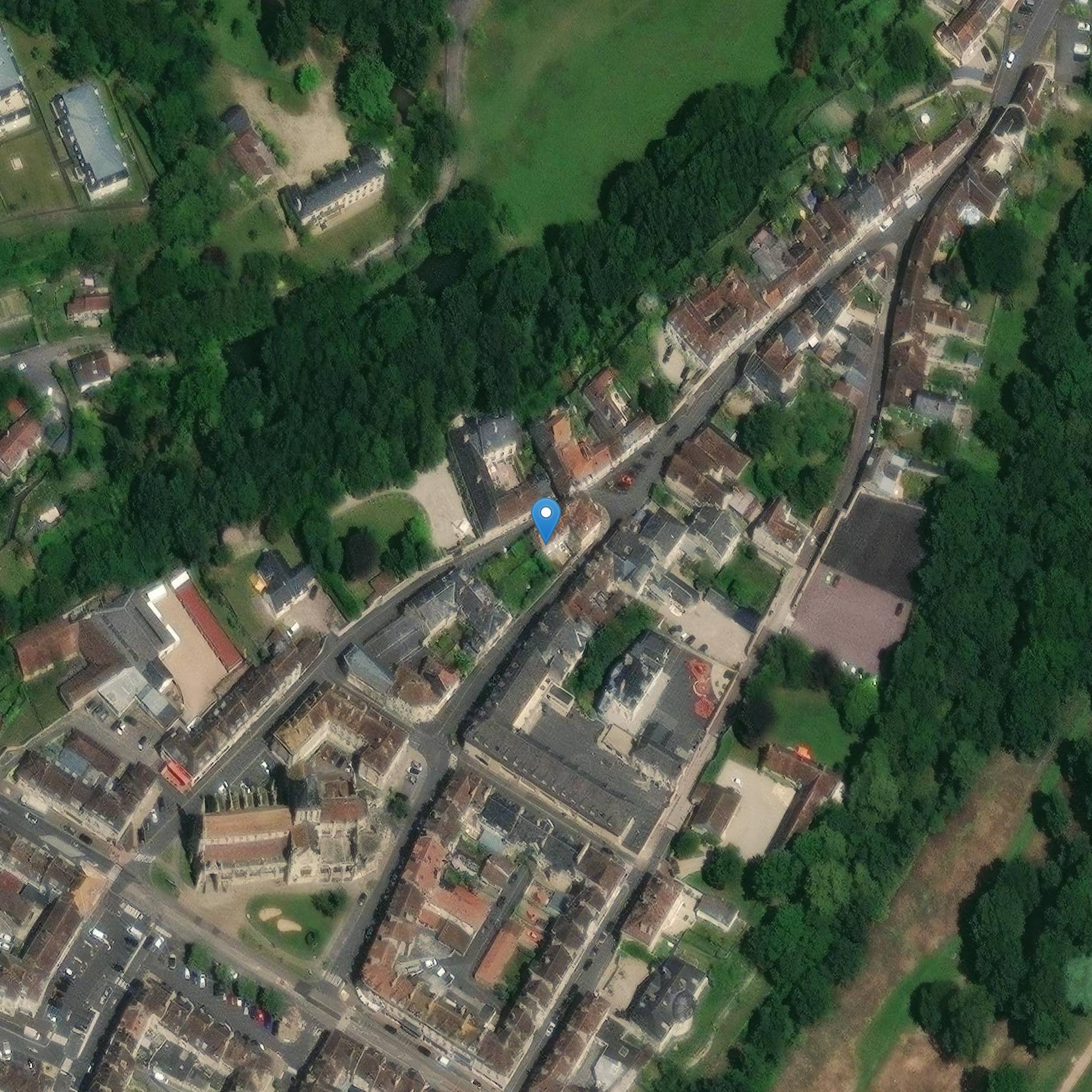 Photo de 旧正義の宮殿