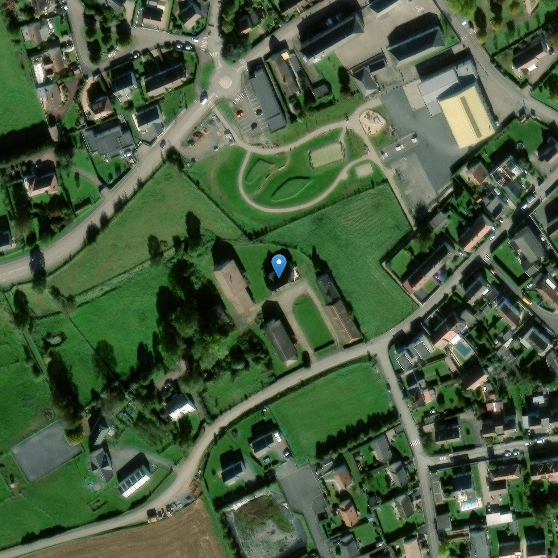 Photo de Maison sise à la lisière ouest du bourg