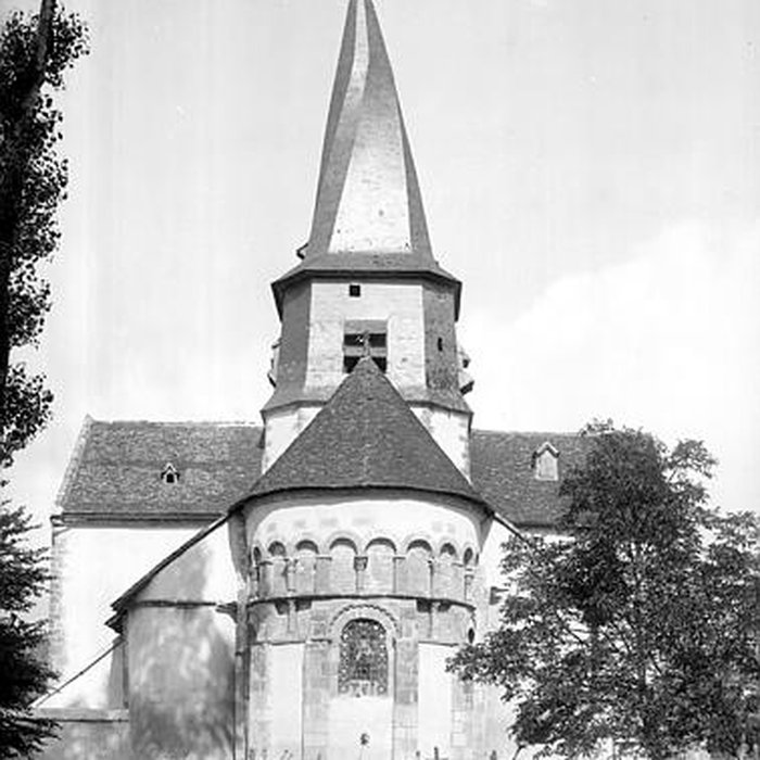 Photo de Collégiale Saint-Austrégésile de Saint-Outrille