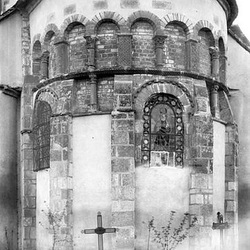 Collégiale Saint-Austrégésile de Saint-Outrille