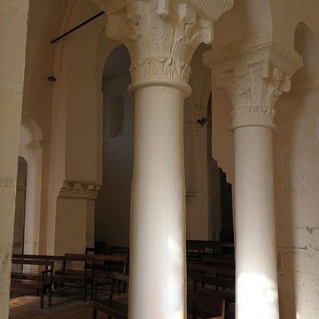 Collégiale Saint-Austrégésile de Saint-Outrille