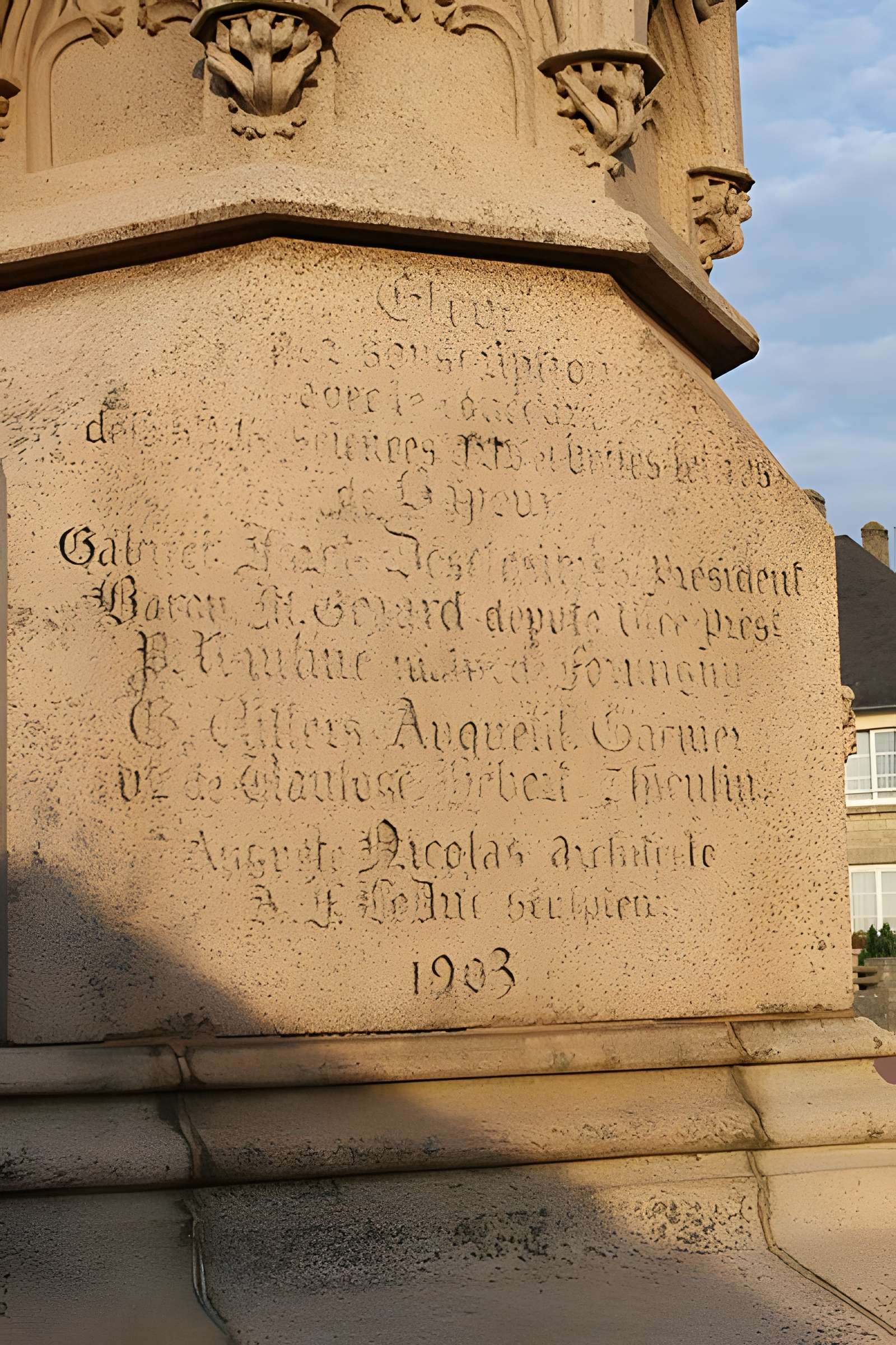 Groupe sculpté de la bataille de Formigny