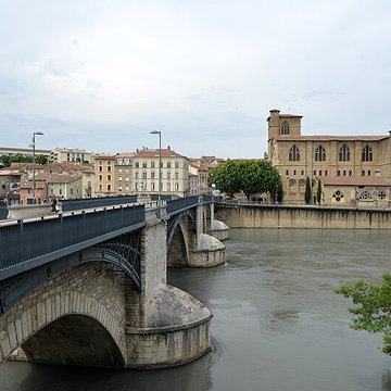 Collégiale Saint-Barnard de Romans-sur-Isère