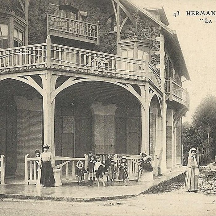 Photo de Immeuble dit La Sapinière