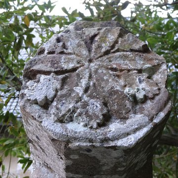 Croix de cimetière