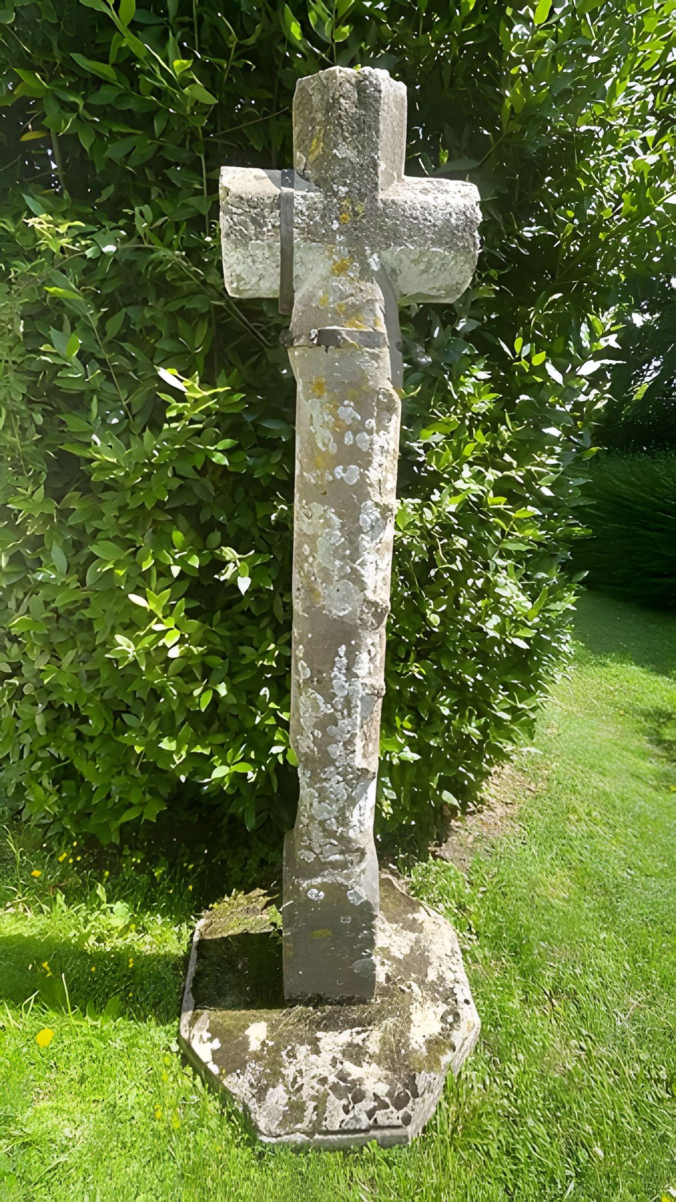 Croix de cimetière