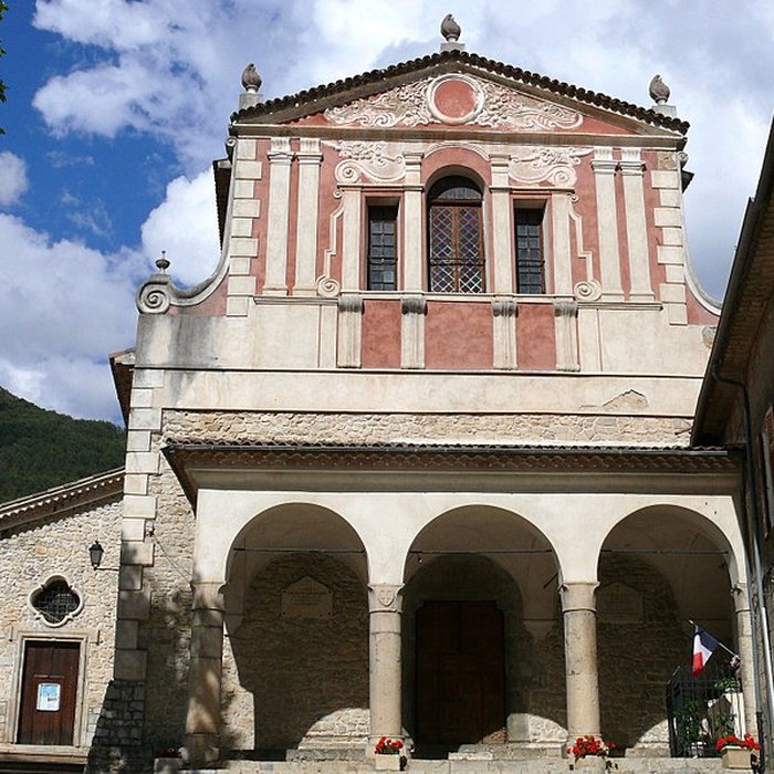 Photo de Collégiale Sainte-Marie de Clans