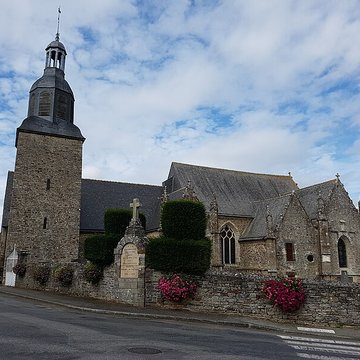 Collégiale Sainte-Marie-Madeleine de Champeaux