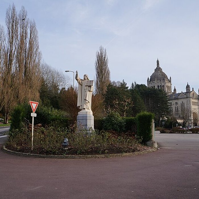 Photo de Basilique Sainte-Thérèse