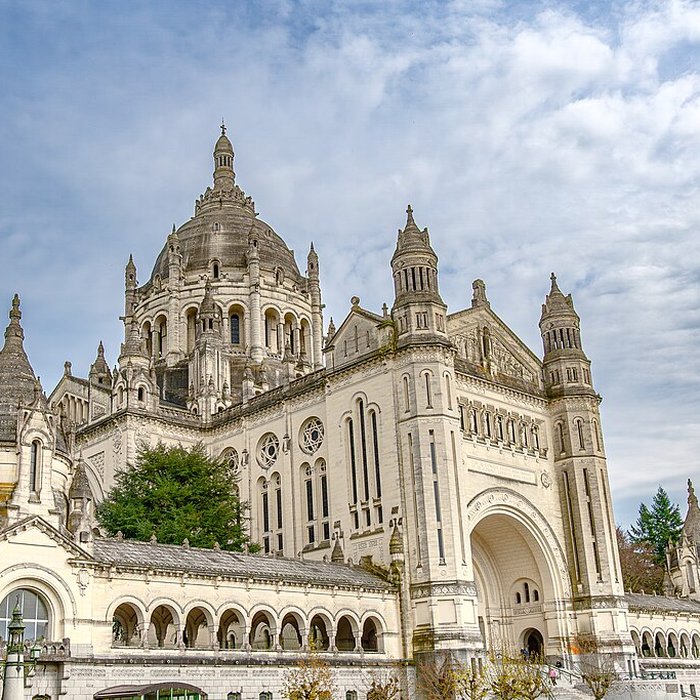 Photo de Basilique Sainte-Thérèse