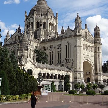 Basilique Sainte-Thérèse