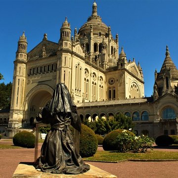 Basilique Sainte-Thérèse