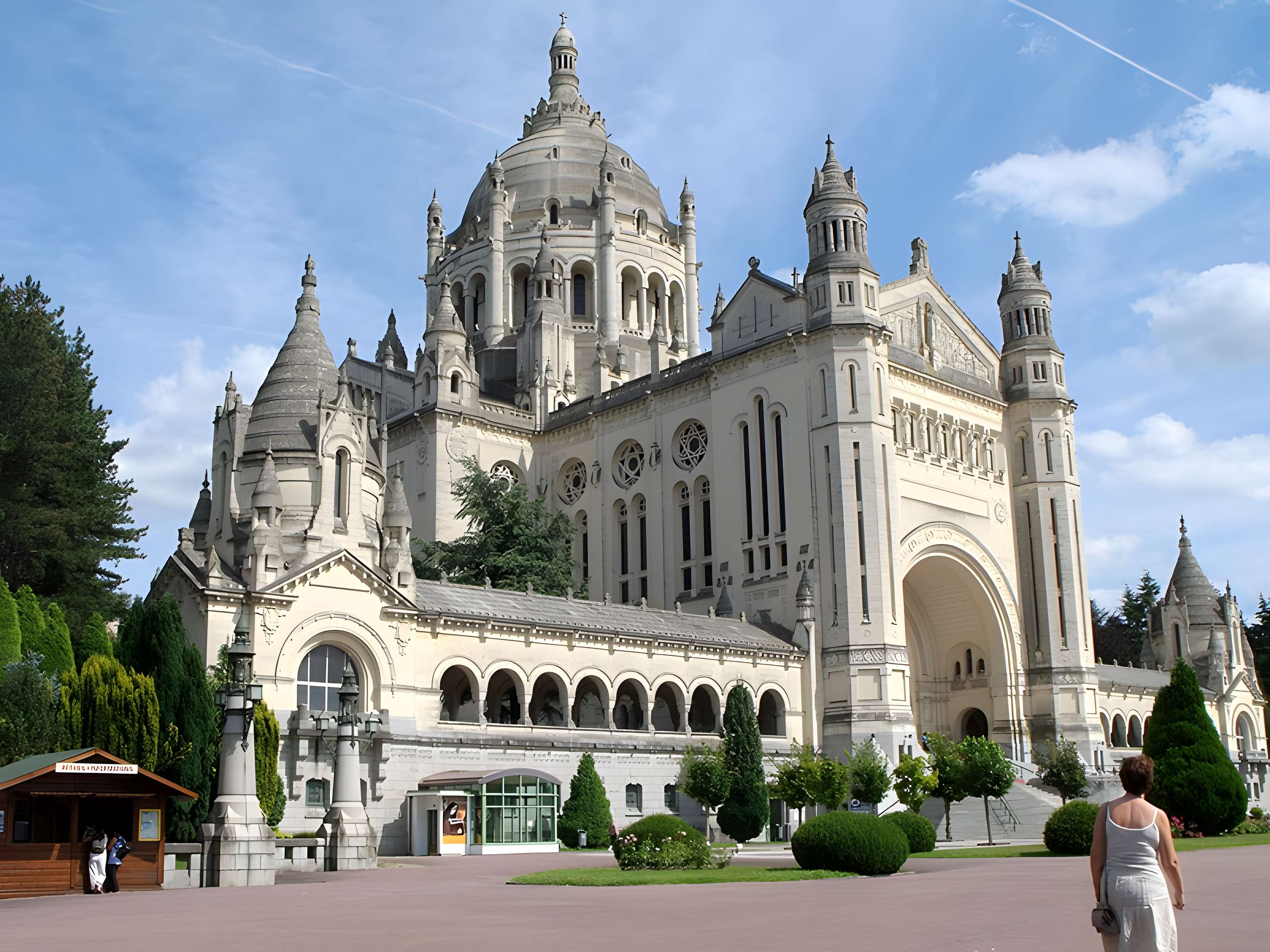 Basilique Sainte-Thérèse
