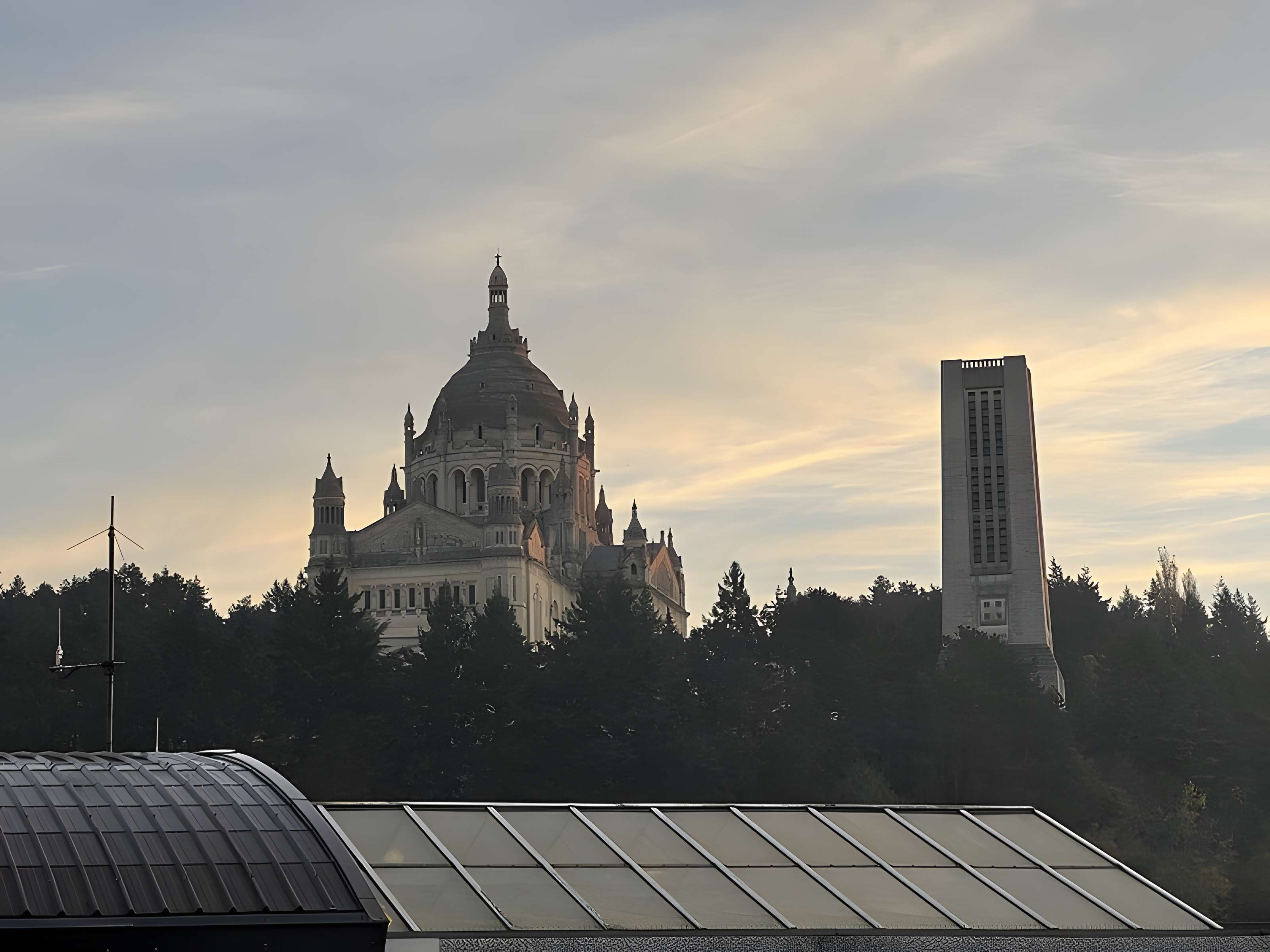 Basilique Sainte-Thérèse