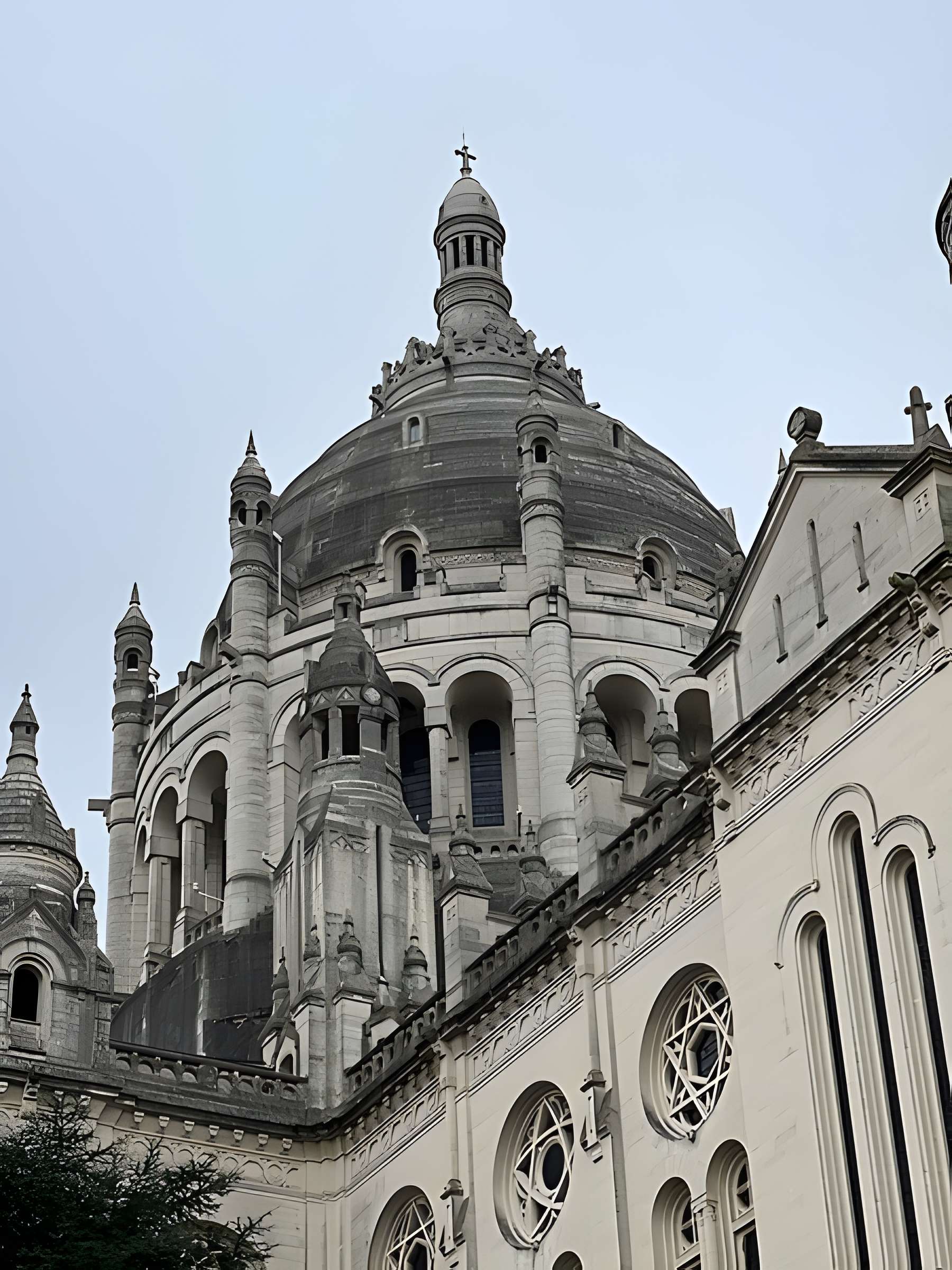 Basilique Sainte-Thérèse