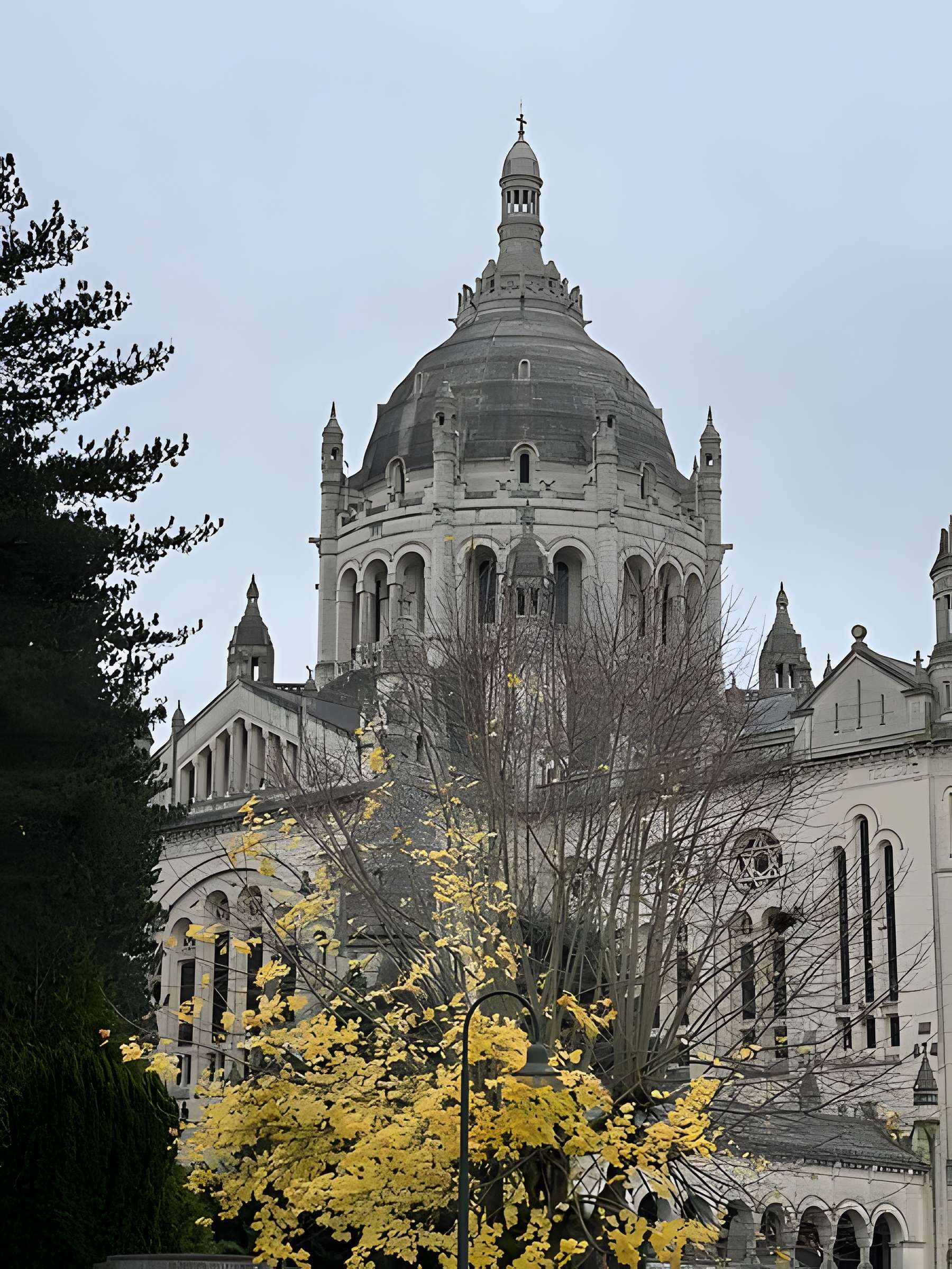 Basilique Sainte-Thérèse