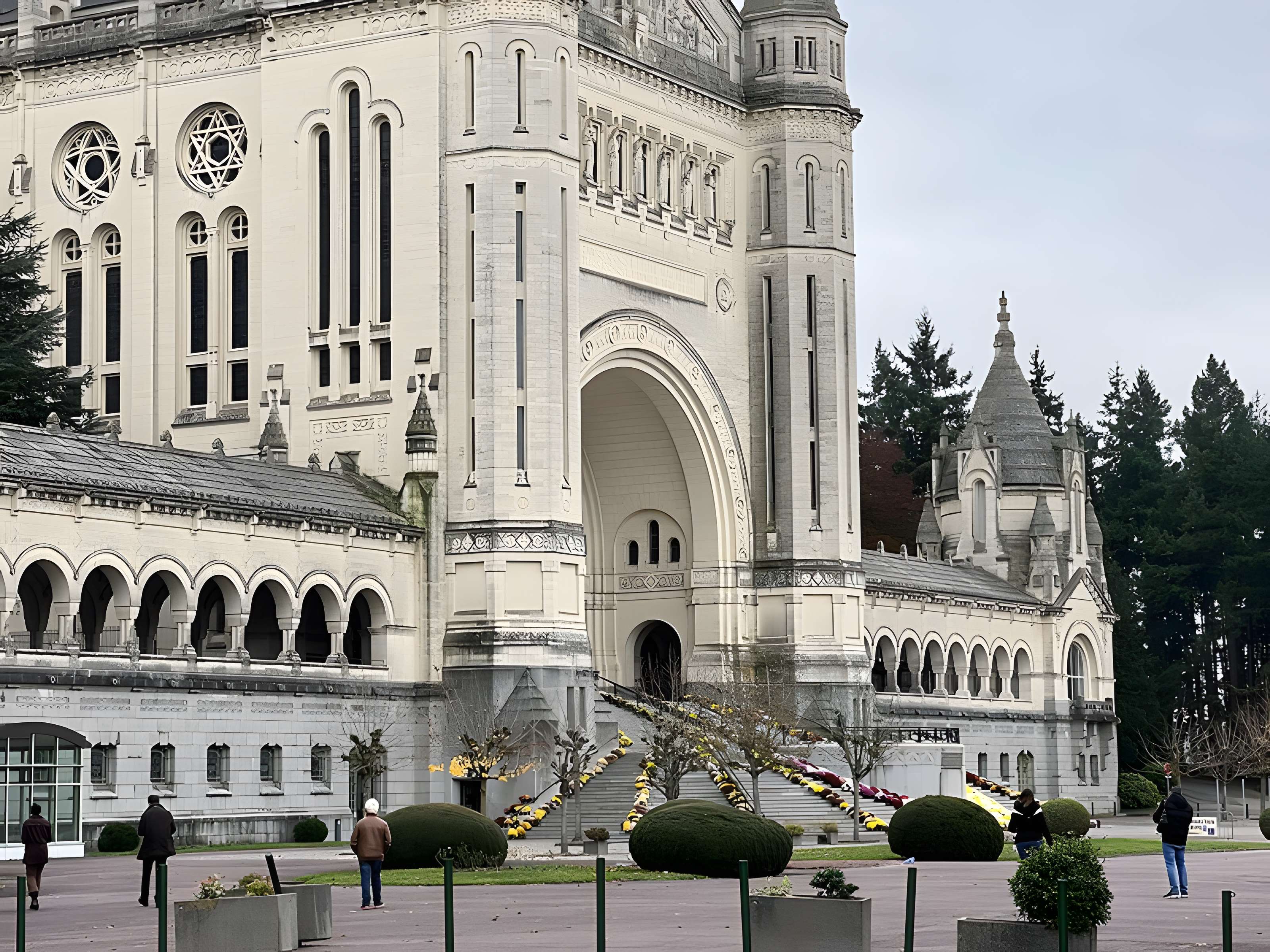 Basilique Sainte-Thérèse