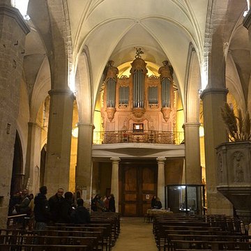 Collégiale Saint-Jean-Baptiste de Roquemaure