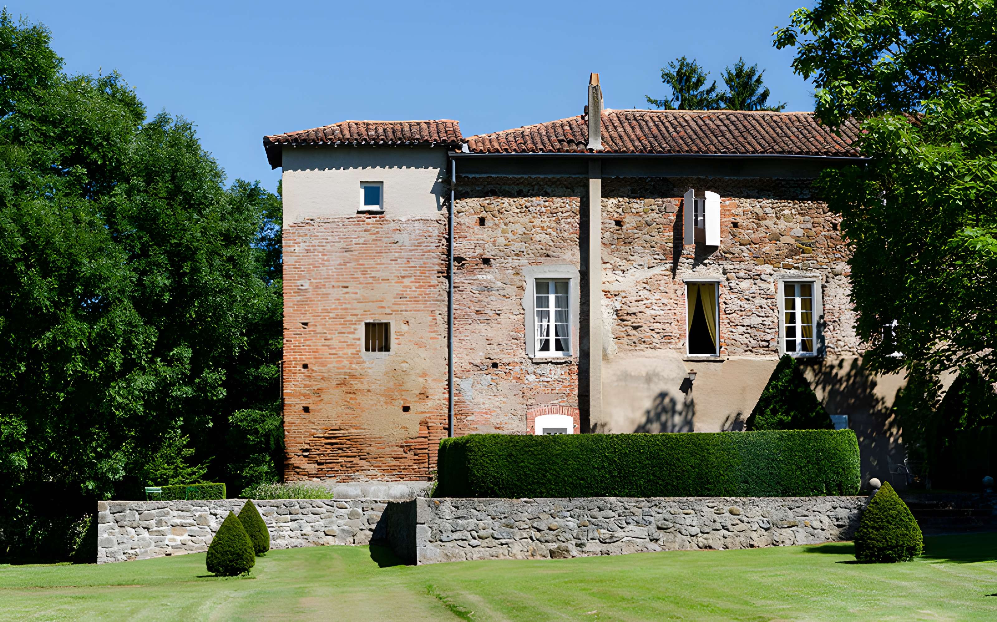Abbaye de Combelongue