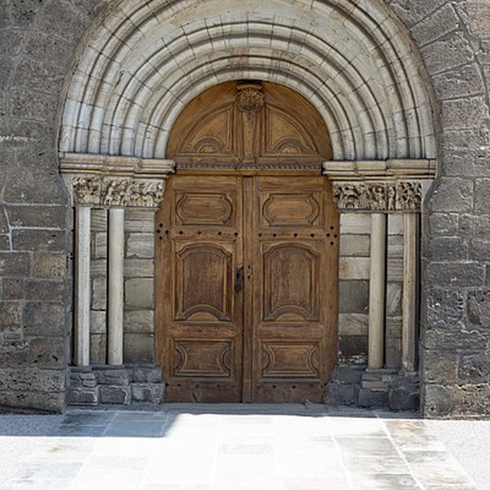 Photo de Collégiale Saint-Marcel de La Chambre