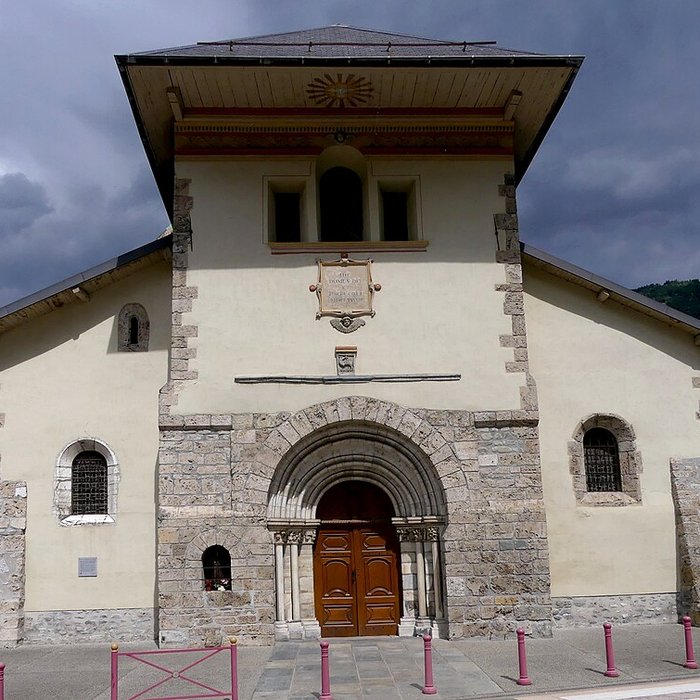 Photo de Collégiale Saint-Marcel de La Chambre