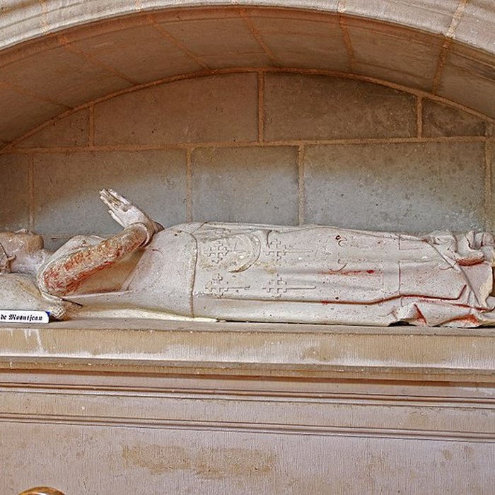 Photo de Collégiale Saint-Michel-et-Saint-Pierre de Bueil