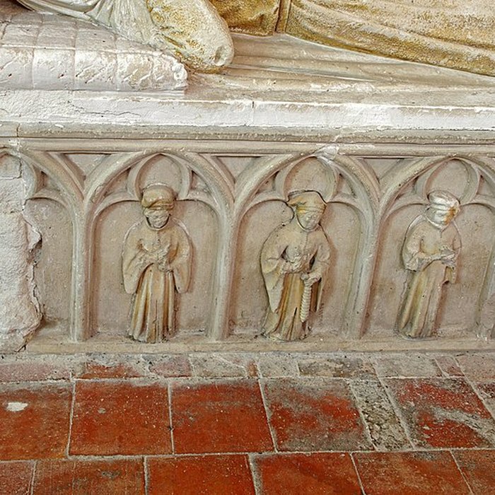 Photo de Collégiale Saint-Michel-et-Saint-Pierre de Bueil