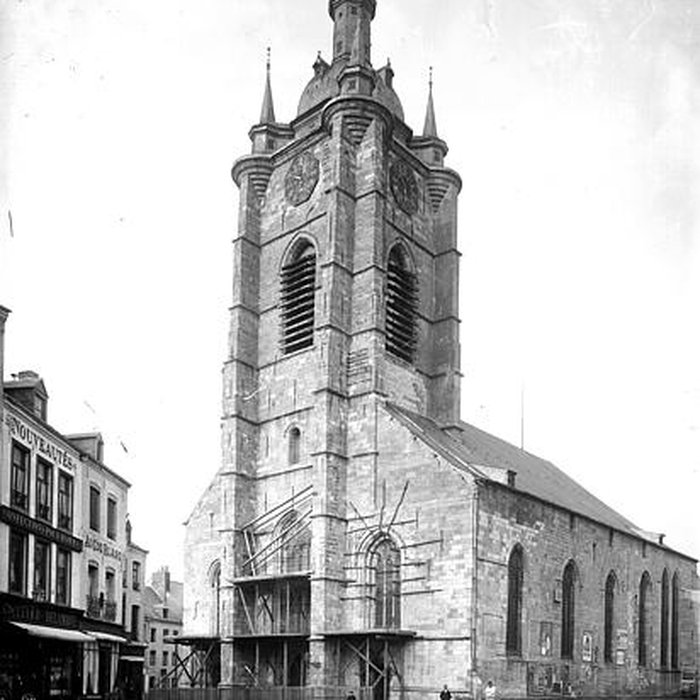 Photo de Collégiale Saint-Nicolas dAvesnes-sur-Helpe