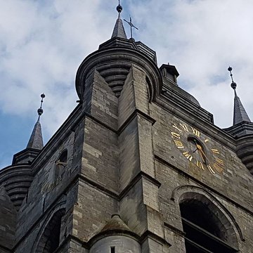 Collégiale Saint-Nicolas dAvesnes-sur-Helpe