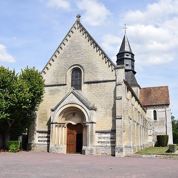 Collégiale Saint-Pierre de Neuf-Marché