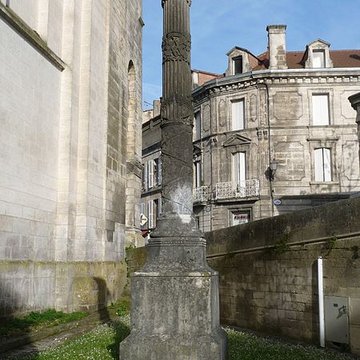 Cathédrale Saint-Pierre dAngoulême