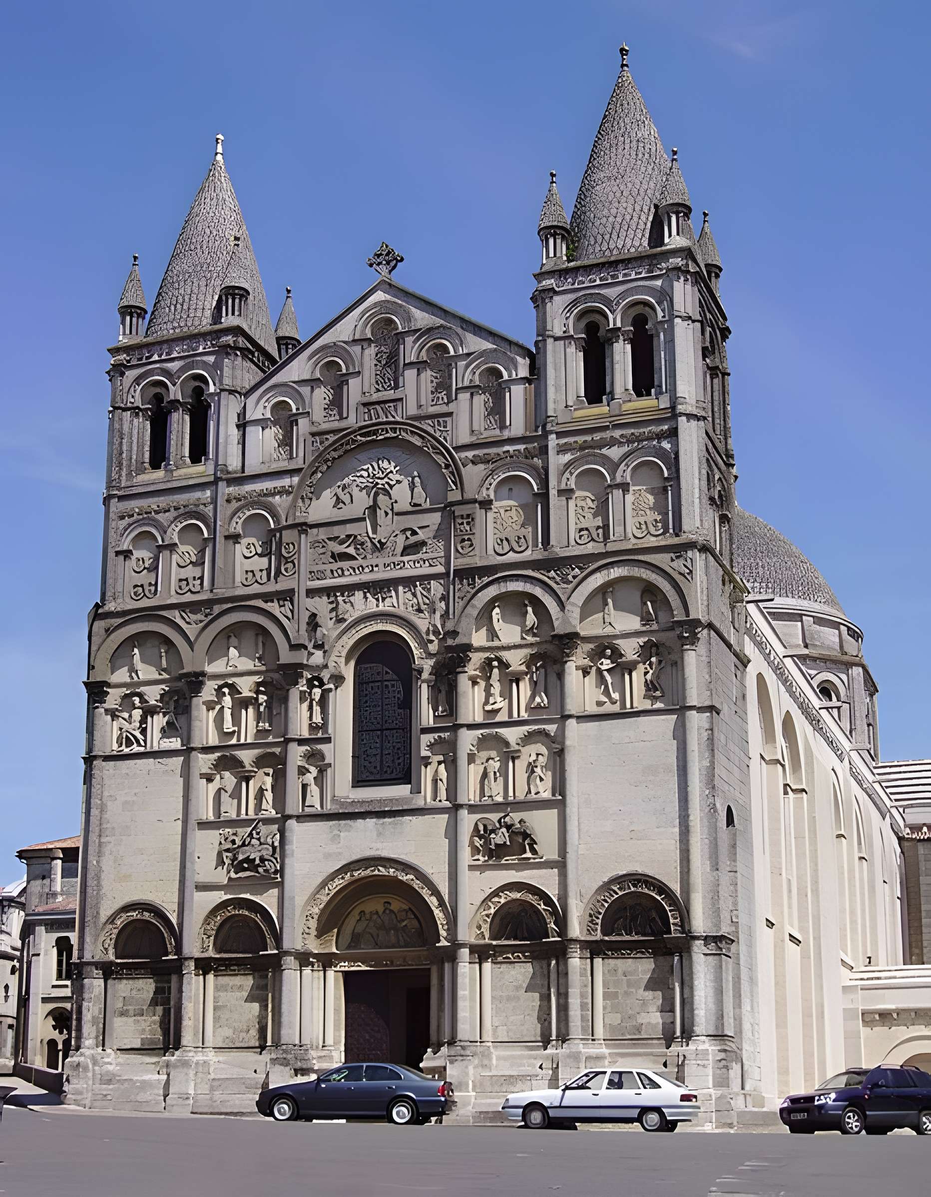Cathédrale Saint-Pierre d'Angoulême