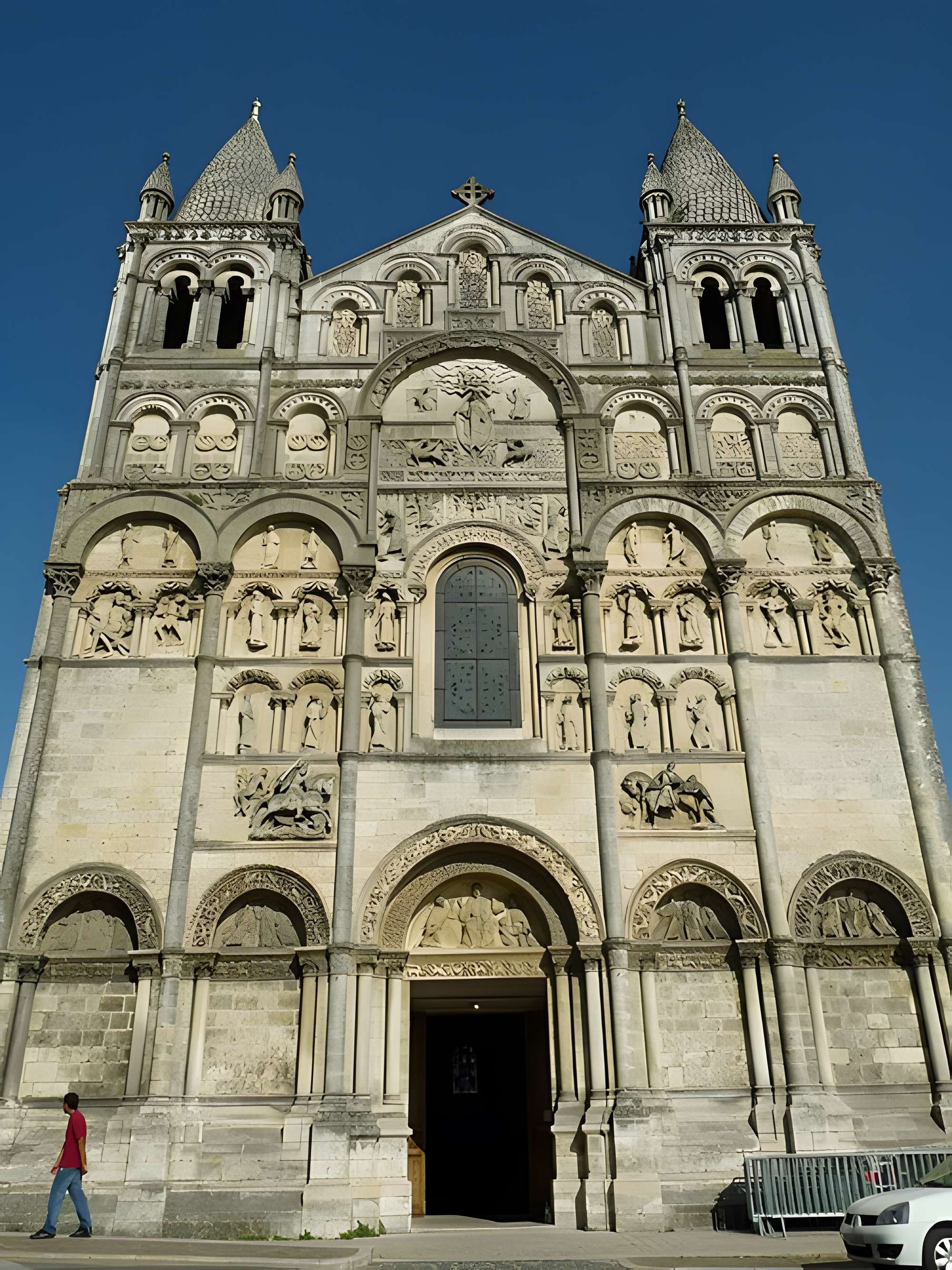 Cathédrale Saint-Pierre d'Angoulême
