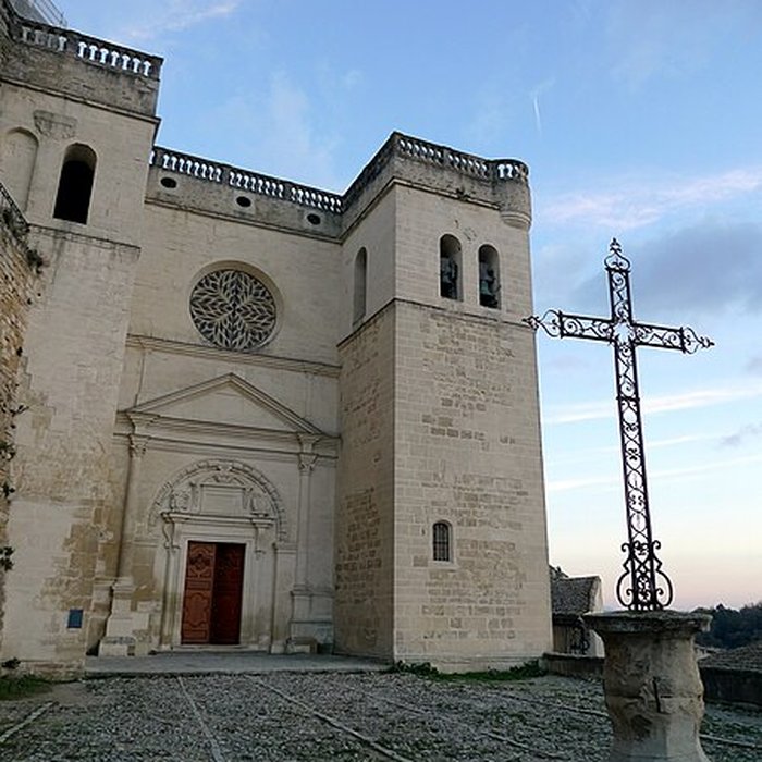 Photo de Collégiale Saint-Sauveur de Grignan