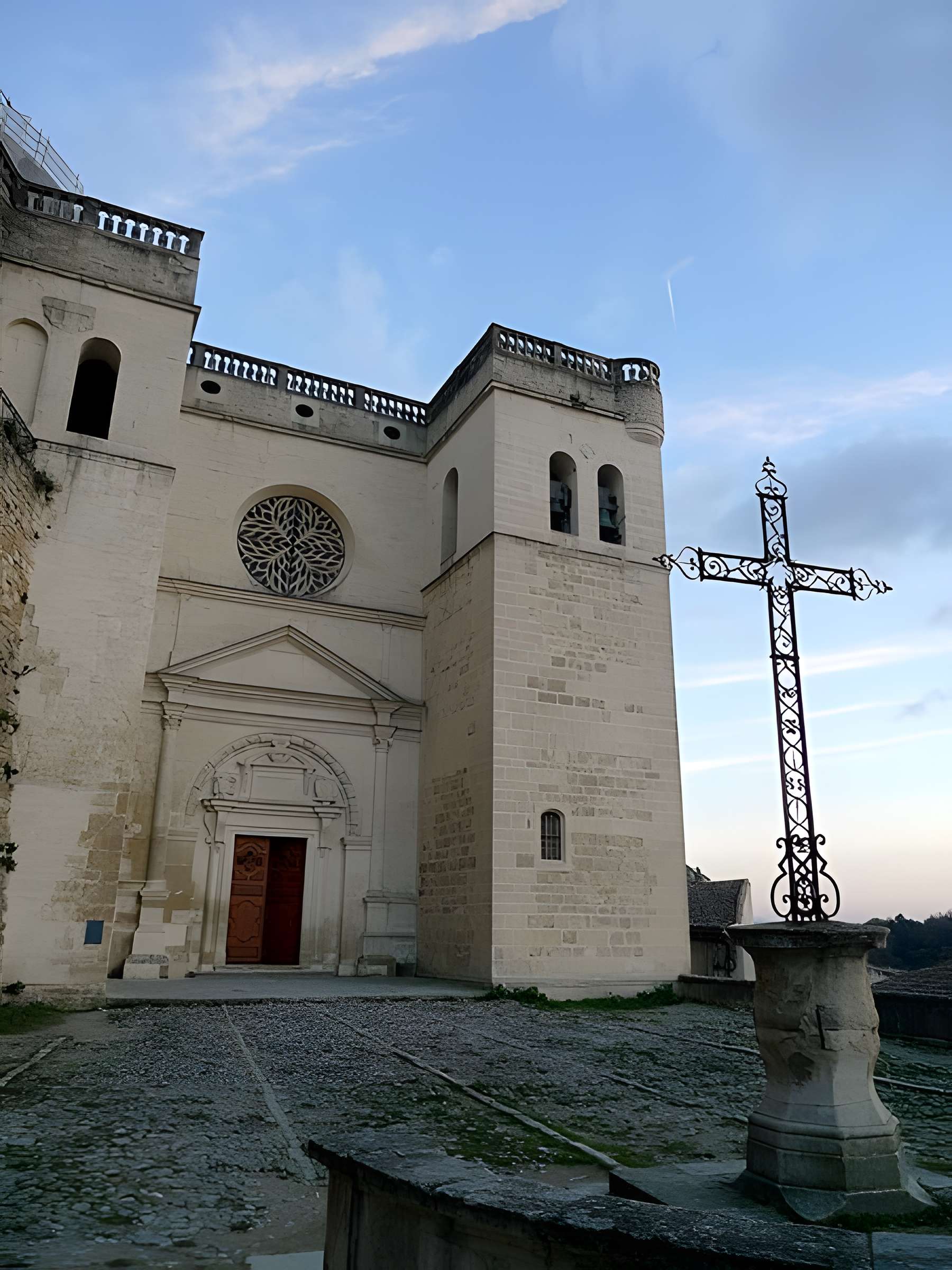 Collégiale Saint-Sauveur de Grignan