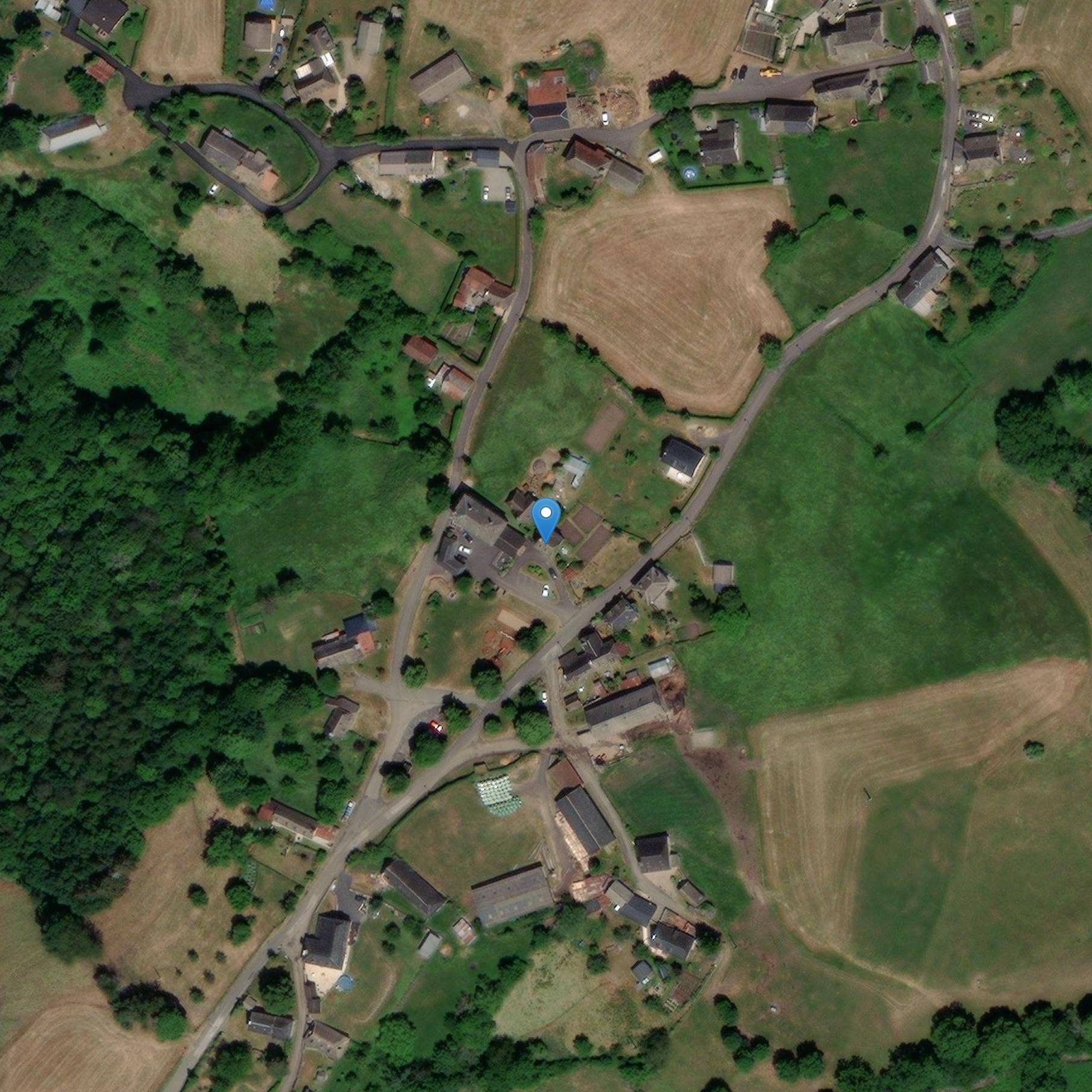 Photo de 两所叫Delpuech的房子