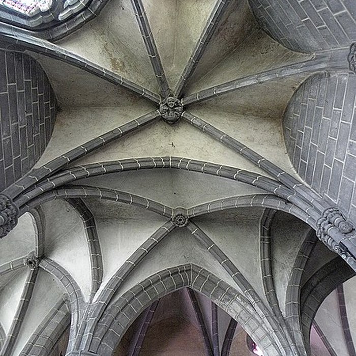 Photo de Collégiale Saint-Victor et Sainte-Couronne dEnnezat