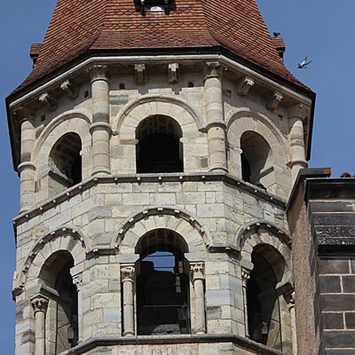 Photo de Collégiale Saint-Victor et Sainte-Couronne dEnnezat