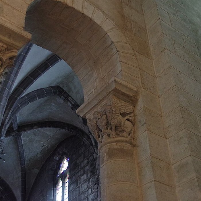 Photo de Collégiale Saint-Victor et Sainte-Couronne dEnnezat