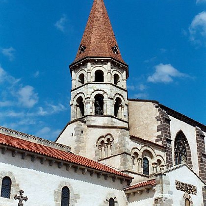 Photo de Collégiale Saint-Victor et Sainte-Couronne dEnnezat