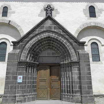 Collégiale Saint-Victor et Sainte-Couronne dEnnezat