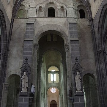 Collégiale Saint-Victor et Sainte-Couronne dEnnezat